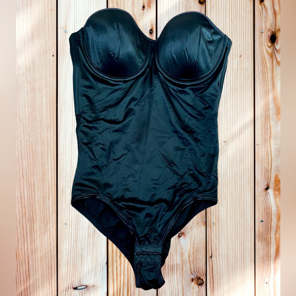 Flexees Maidenform black strapless bodysuit shapewear 38C smooth control comfort